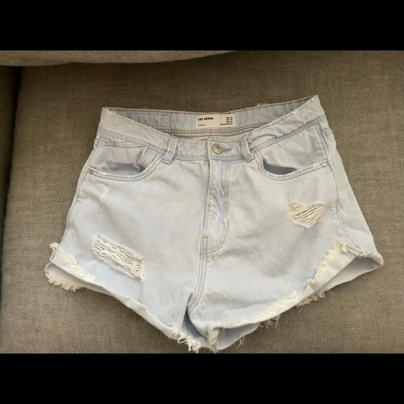 Zara TRF Denim High Rise Distressed Shorts - Picture 2 of 4
